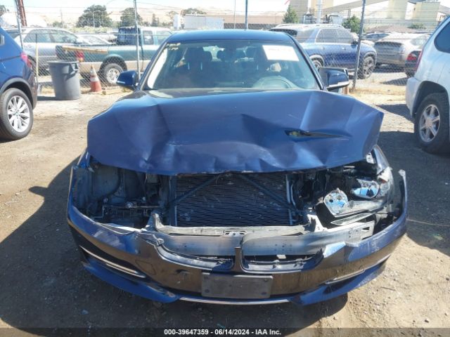 WBA3C1C54FP853872 BMW 328I