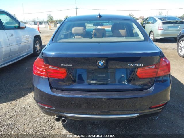 WBA3C1C54FP853872 BMW 328I