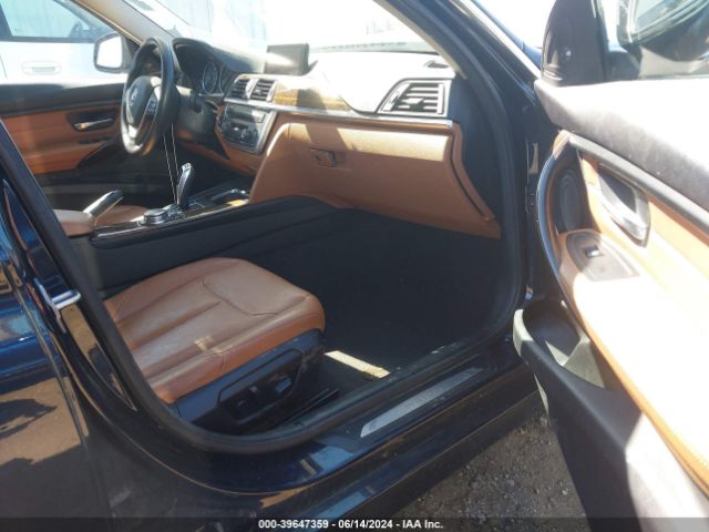 WBA3C1C54FP853872 BMW 328I