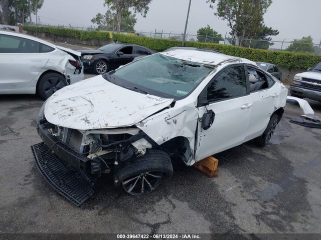 Toyota COROLLA SE 2017 5YFBURHE3HP710870 Image 2