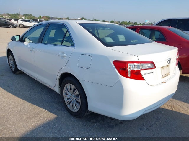 Toyota CAMRY LE 2014 4T1BF1FK9EU304607 Image 3