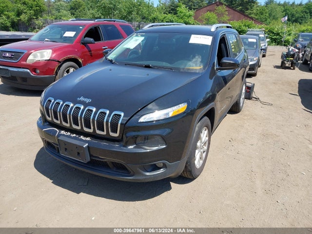 1C4PJMCSXGW193782 Jeep Cherokee Latitude