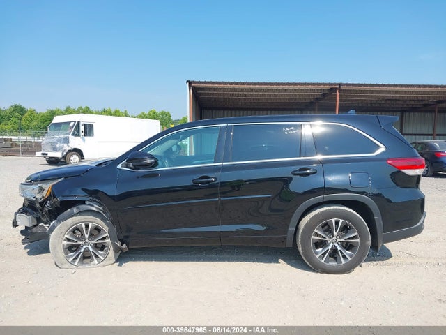 Toyota Highlander Le Plus 2017 5TDBZRFH9HS380836 Image 15