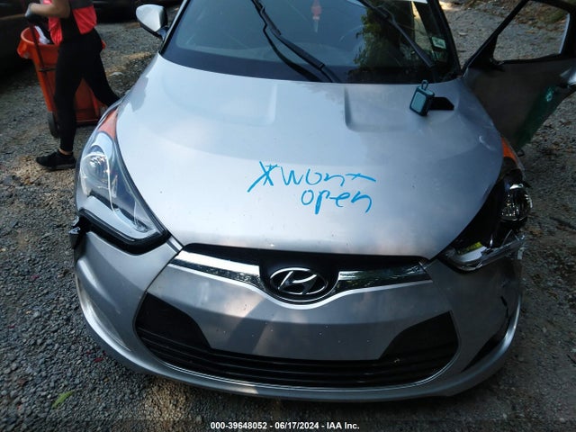 Hyundai Veloster Value Edition 2017 KMHTC6AD5HU324263 Image 10