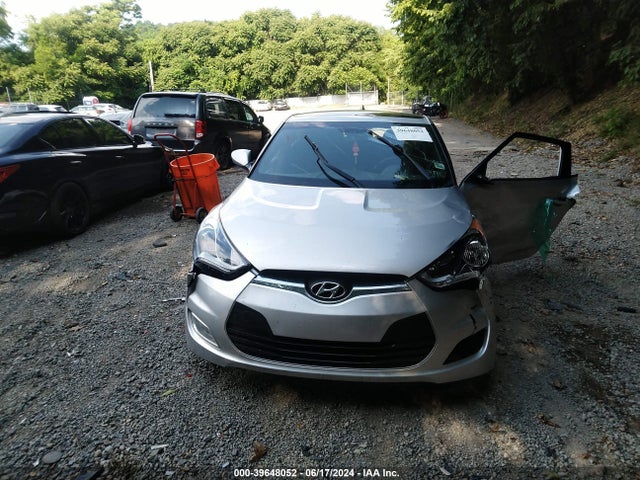 Hyundai Veloster Value Edition 2017 KMHTC6AD5HU324263 Image 11