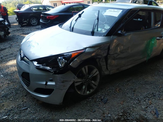 Hyundai Veloster Value Edition 2017 KMHTC6AD5HU324263 Image 6