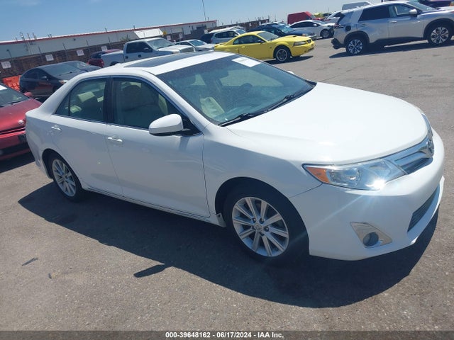 Toyota CAMRY XLE 2014 4T4BF1FK6ER401673 Image 1