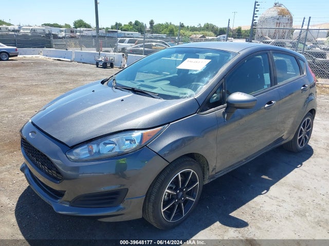 Ford FIESTA SE 2019 3FADP4EJ2KM132690 Image 2
