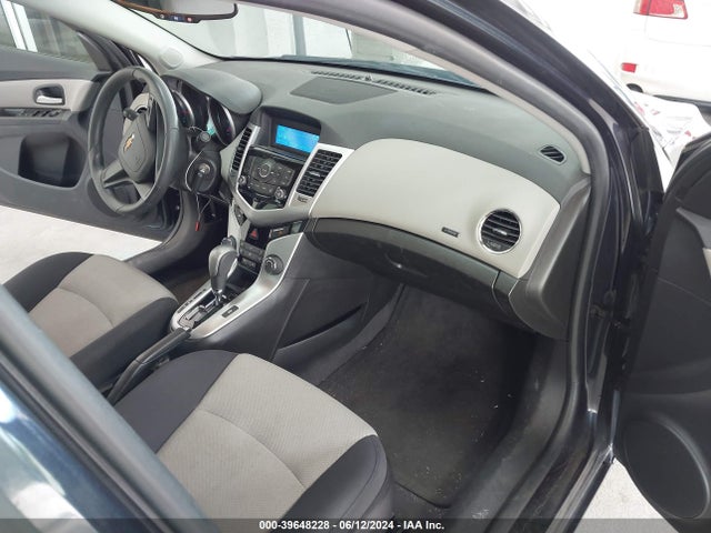 Chevrolet Cruze Ls Auto 2015 1G1PA5SH0F7226964 Image 5