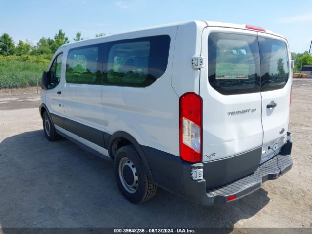 1FMZK1ZM7HKA97867 Ford Transit-150 Xl