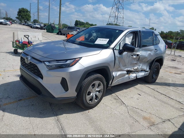 Toyota RAV4 LE 2023 2T3H1RFV4PC216853 Image 2