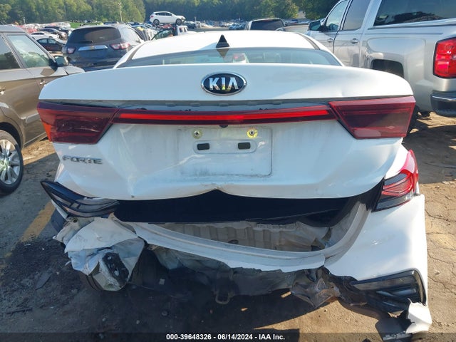 KIA Forte Lxs 2021 3KPF24AD3ME276053 Image 16