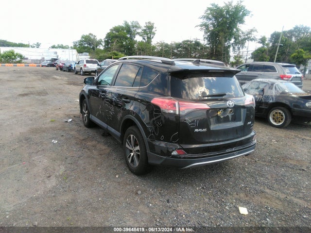 Toyota Rav4 Xle 2017 2T3WFREV5HW349325 Image 3