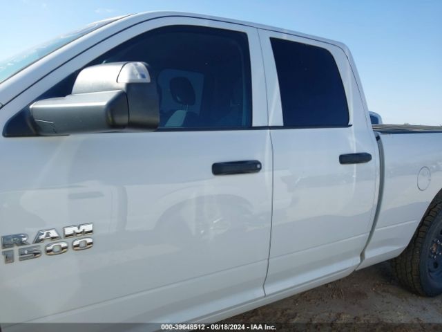 1C6RR7FT8JS279413 RAM 1500 Tradesman Quad Cab 4x4 6'4 Box