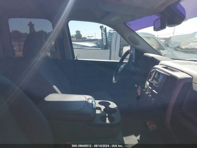 1C6RR7FT8JS279413 RAM 1500 Tradesman Quad Cab 4x4 6'4 Box