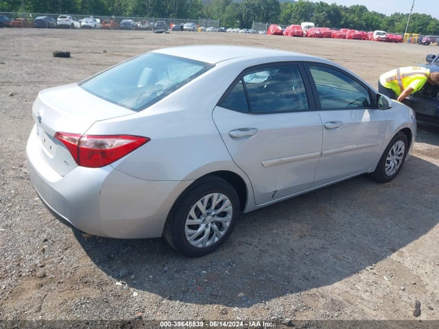 Toyota COROLLA LE 2017 2T1BURHE6HC901098 Image 4