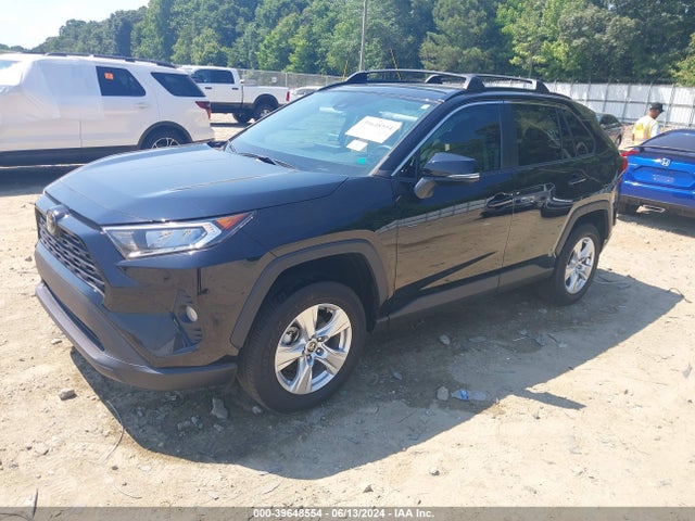 Toyota Rav4 Xle 2021 2T3W1RFV5MC167939 Image 2