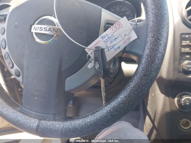 JN8AS5MT4FW668295 Nissan Rogue Select S