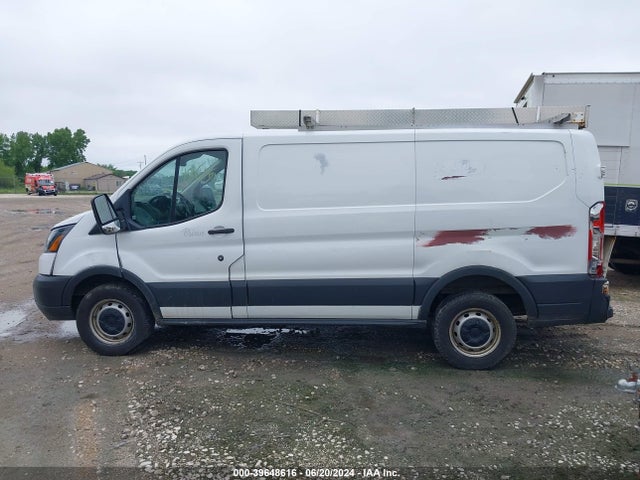 Ford Transit-250 2017 1FTYR1ZG2HKA30132 Image 14