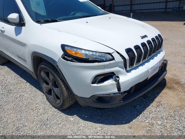 Jeep Cherokee Latitude 2018 1C4PJLCB1JD551655 Image 18