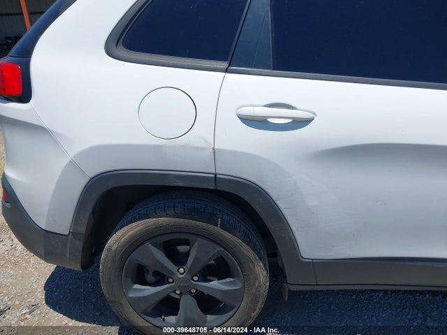 Jeep Cherokee Latitude 2018 1C4PJLCB1JD551655 Image 20
