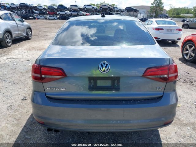 3VWD67AJ1GM418622 Volkswagen Jetta 1.4t Se