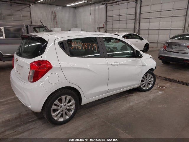 Chevrolet Spark 1lt Cvt 2017 KL8CD6SA8HC751604 Image 4