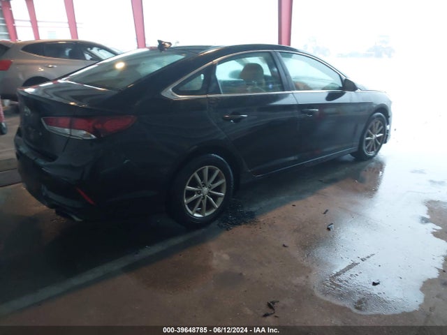 Hyundai SONATA SE 2018 5NPE24AF3JH683780 Image 4