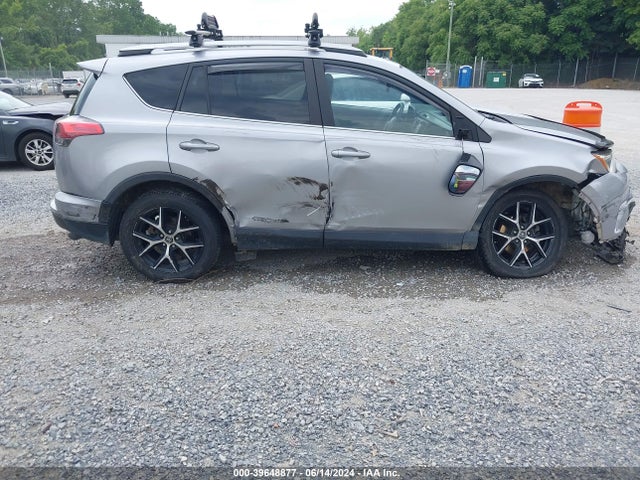 Toyota RAV4 SE 2017 2T3JFREV9HW581999 Image 13