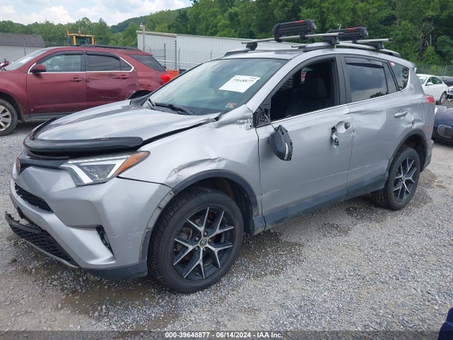 Toyota RAV4 SE 2017 2T3JFREV9HW581999 Image 2