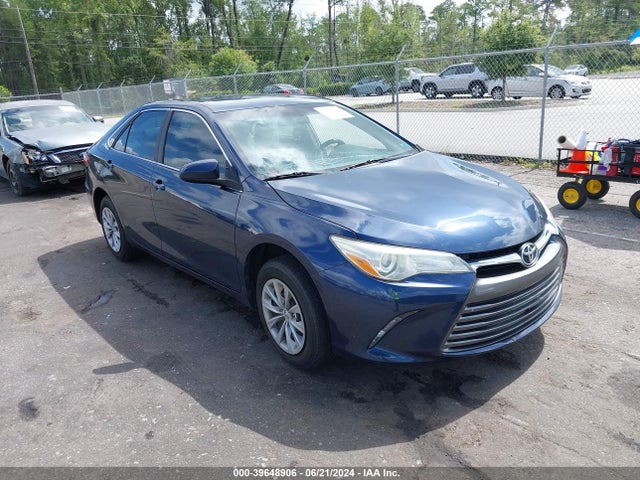 Toyota CAMRY LE 2016 4T4BF1FK7GR550788 Image 1