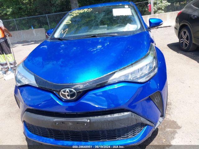 JTNKHMBX4L1091125 Toyota C-HR LE