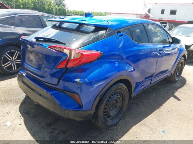 JTNKHMBX4L1091125 Toyota C-HR LE