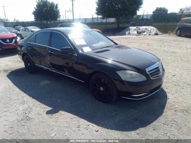 2010 MERCEDES-BENZ S 550 WDDNG8GB1AA349015