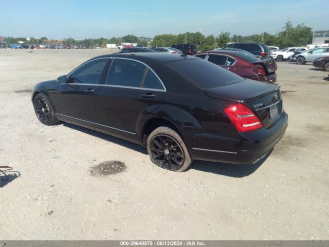 2010 MERCEDES-BENZ S 550 WDDNG8GB1AA349015 Photo 2