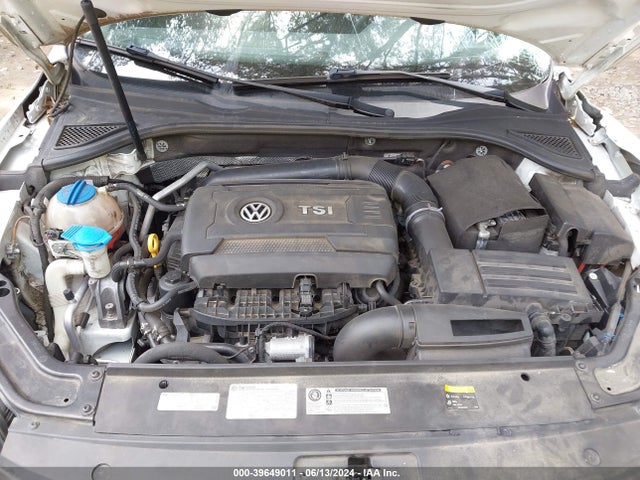 1VWAT7A30GC053011 Volkswagen Passat 1.8t S