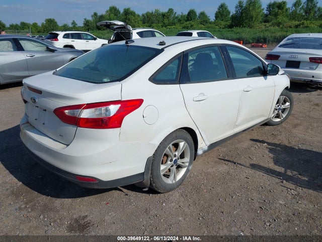 Ford FOCUS SE 2014 1FADP3F25EL402034 Image 4