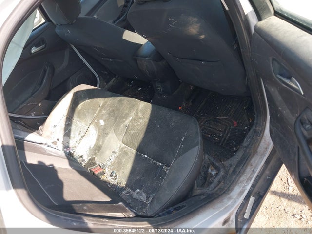 Ford FOCUS SE 2014 1FADP3F25EL402034 Image 8