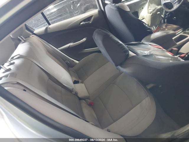 Chevrolet Cruze Ls Auto 2017 1G1BC5SM1H7201382 Image 8