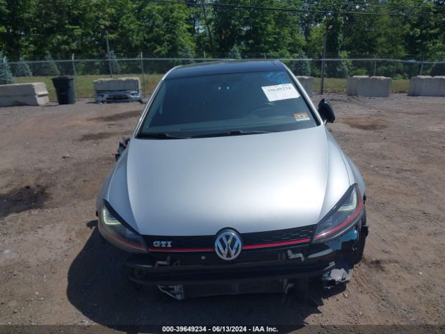3VW4T7AU1FM021445 Volkswagen Golf Gti 2.0t Se 4-door