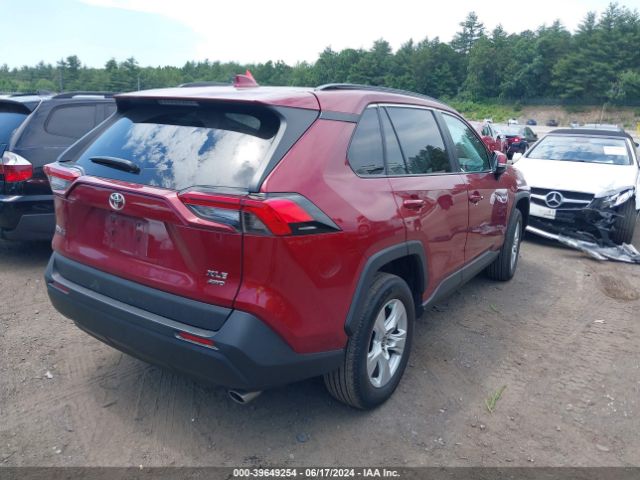 2T3P1RFV4MW207155 Toyota Rav4 Xle