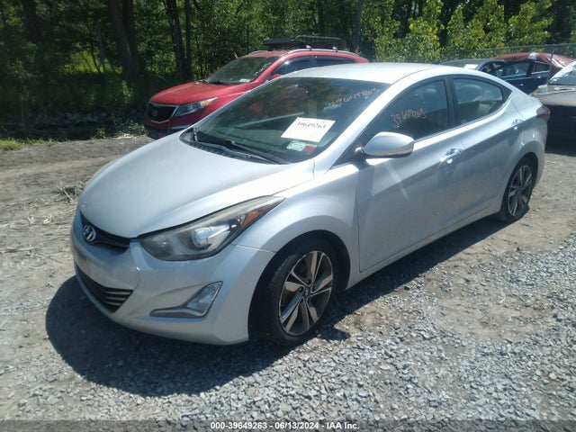 Hyundai Elantra Limited 2016 5NPDH4AE5GH676940 Image 2