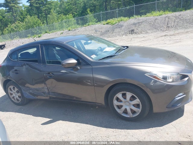 JM1BM1K7XE1146825 Mazda Mazda3 I Sport
