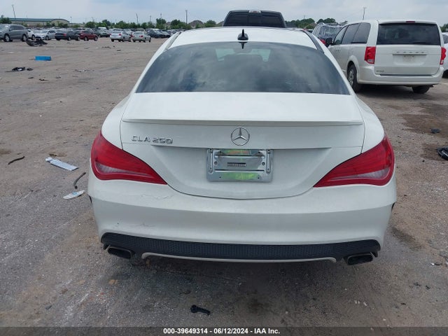 Mercedes-Benz CLA 250 2016 WDDSJ4EB0GN382010 Image 16