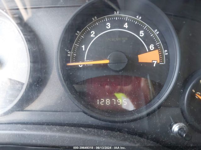 1C4NJPBB1FD350667 Jeep Patriot Sport