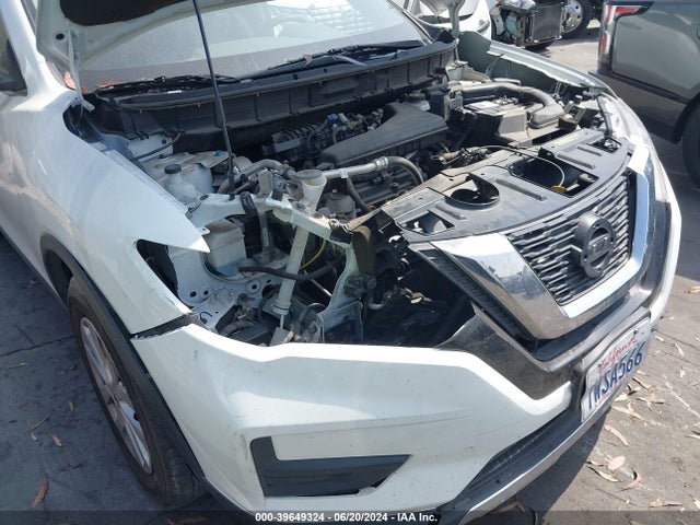 Nissan ROGUE S 2017 KNMAT2MT1HP547809 Image 6