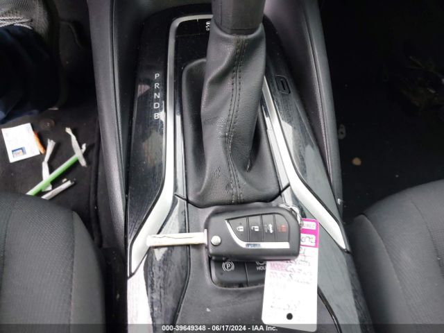 5YFEPMAE4MP263445 Toyota COROLLA LE