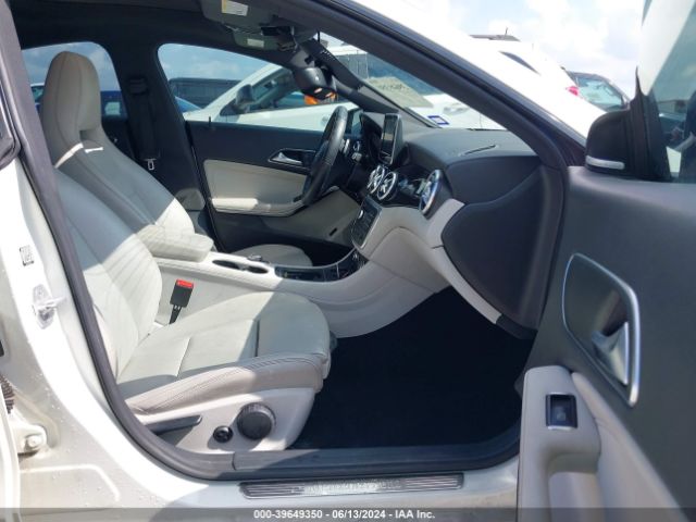 WDDSJ4GB9GN330825 Mercedes-Benz CLA 250 4MATIC