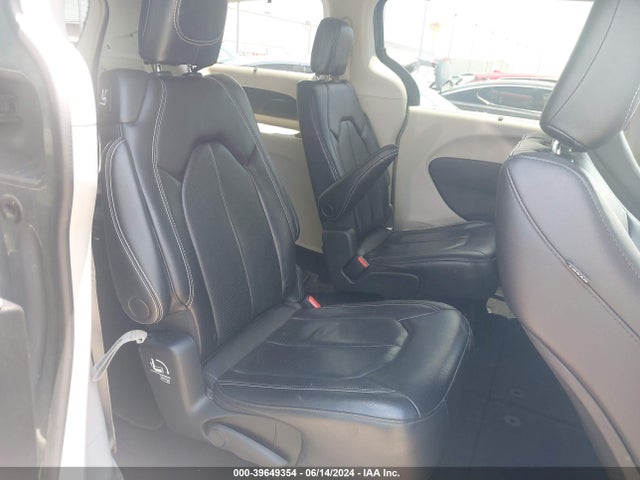 2C4RC1BG3NR152415 Chrysler Pacifica Touring L
