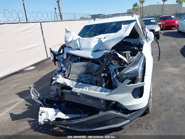 1GYFZCR42NF100431 Cadillac Xt4 Fwd Premium Luxury